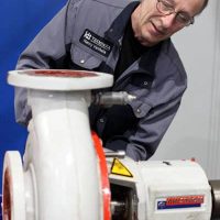 Teollisuuspumpun huolto