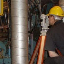 Huollamme prosessilaitteet varaosineen paikan päällä tai huoltohallillamme. Tarvittaessa modifioimme ja päivitämme laitteet nykyaikaisilla ratkaisuilla. Teemme asiakkaillemme kaikista huoltotöistämme huoltoraportin.
Asennamme uudet laitteet ja laiteryhmät. Asennuspalvelumme kattaa tarvittaessa kaikki toimenpiteet suunnittelusta käyttöönottoon.